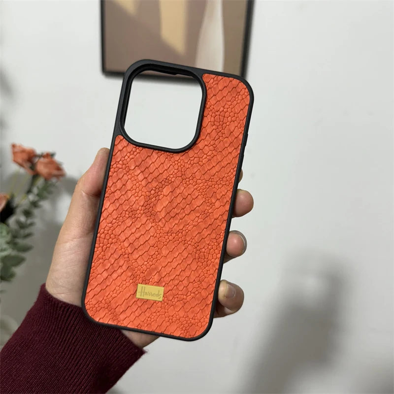 Luxury relief Snakeskin pattern leather Retro Case for iPhone 16 15 14 Phone Cover 13 12 11 Pro MAX Hard Shockproof Back Funda