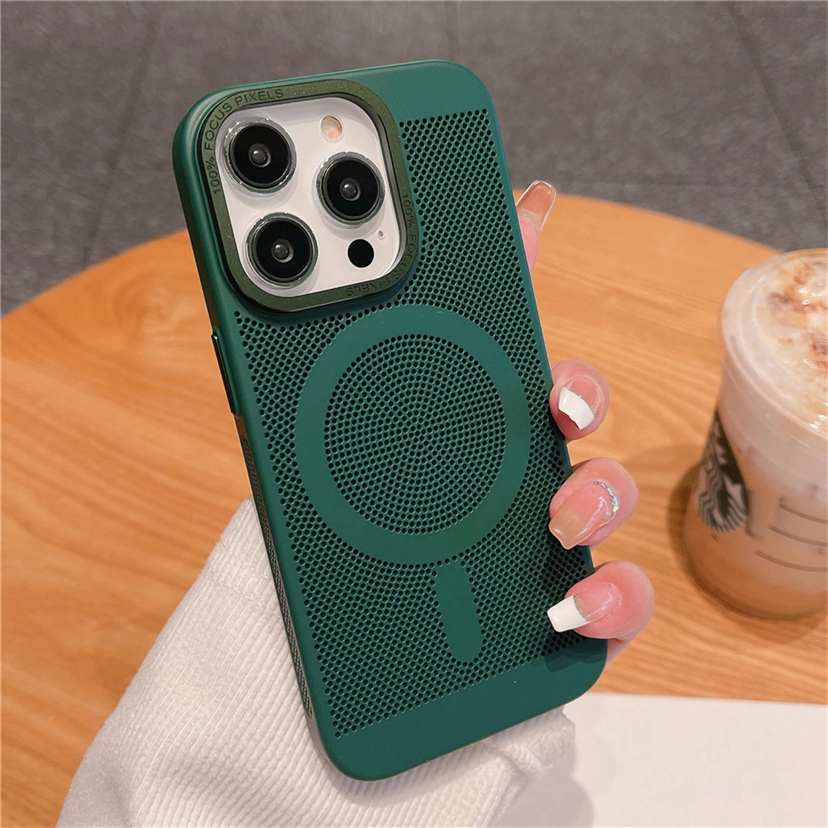 Ultra-thin Cooling Mesh Magnetic Matte Hard Steel Magnetic Shockproof Case for iPhone 15 13 12 14 11 Pro Max