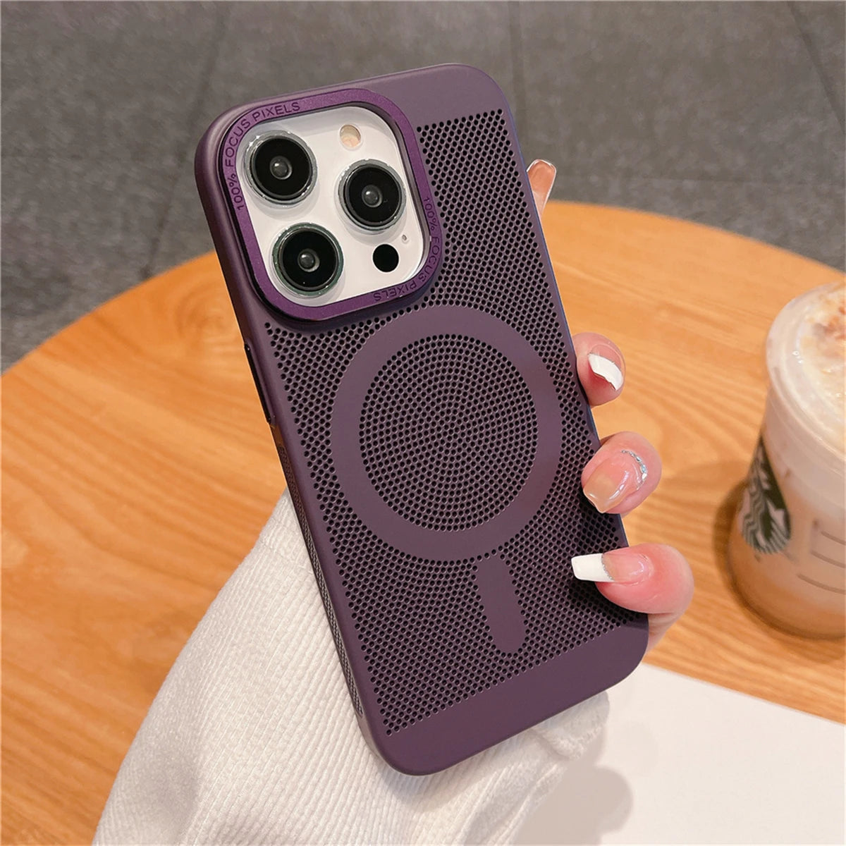 Ultra-thin Cooling Mesh Magnetic Matte Hard Steel Magnetic Shockproof Case for iPhone 15 13 12 14 11 Pro Max