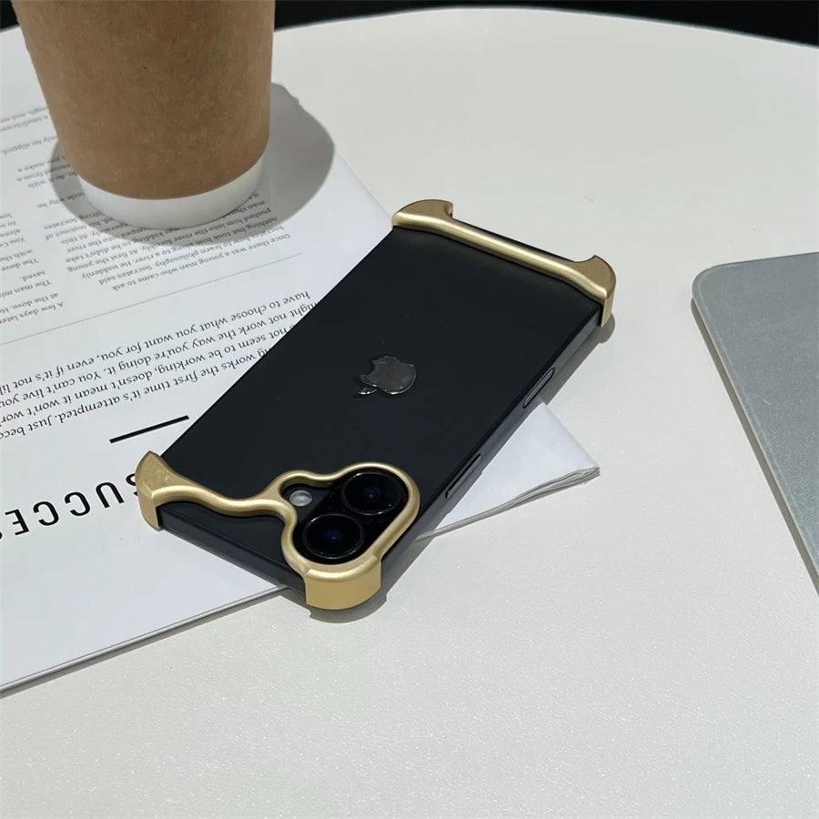 Luxury Aluminum Metal Bumper Arc Phone Case For IPhone13 14 15 16 Pro Max 16Pro Plus Urban Pulse Ultra Lightweight Phone Cover