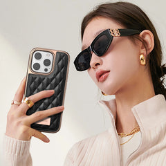 Women'S Faux Leather Phone Case with Argyle Embroidery - Elegant Metal Frame, Shock-Resistant Stylish Cover for Iphone 16 Pro Ma