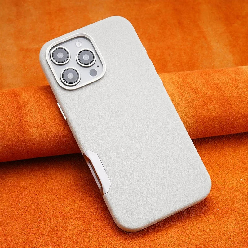 Metal Lens Protective MagSafe Phone Case For iPhone 16 Pro 16pro max 16plus Simple Solid Color Leather Wireless Charging Cover