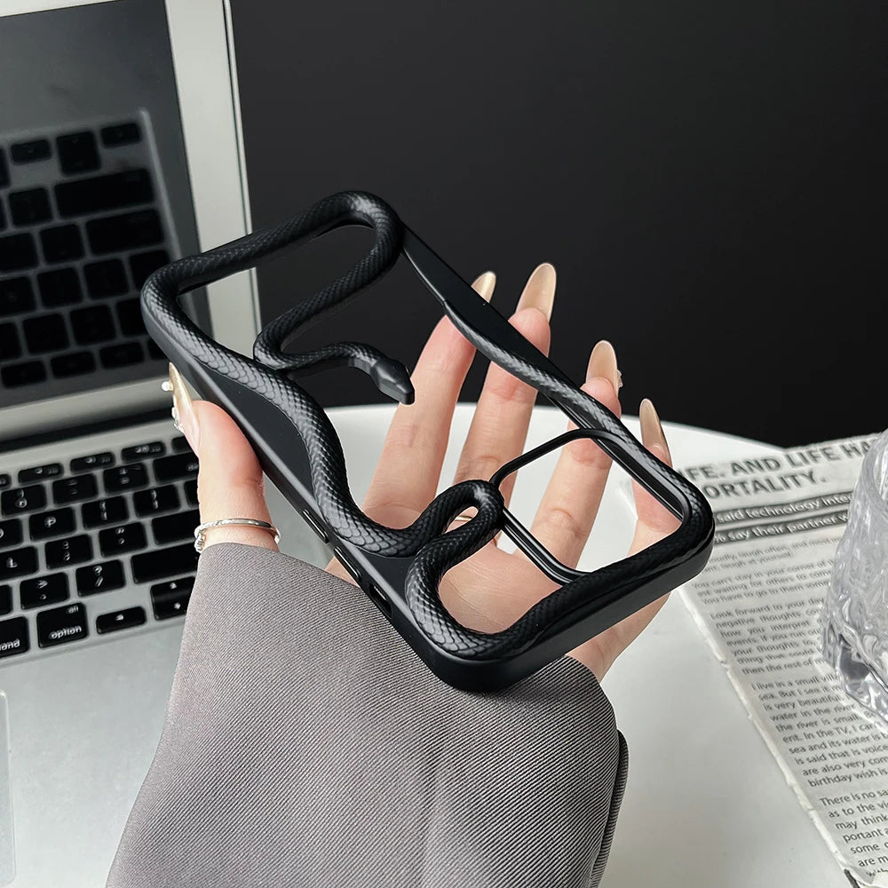 Cool 3D Snake Hollow Dissipate Heat Phone Case For iPhone 15 14 13 12 11 16 Pro Max Luxury Shockproof Soft Silicone Cover - Caseverse