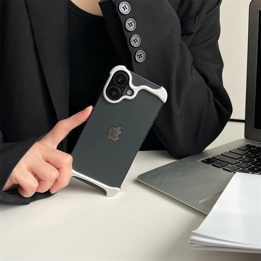Luxury Aluminum Metal Bumper Arc Phone Case For IPhone13 14 15 16 Pro Max 16Pro Plus Urban Pulse Ultra Lightweight Phone Cover