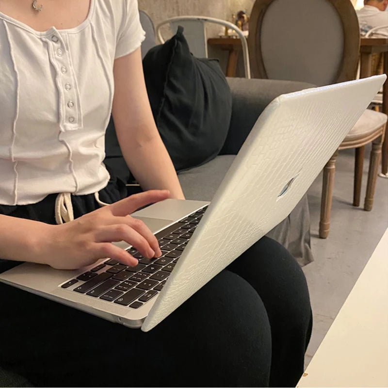 Laptop Case for Macbook Air 15 13 M2 Chip Leather Cover for A2941 A2681 A2338 M1 Pro14 2021 2023 M3 Crocodile Pattern Skin Shell